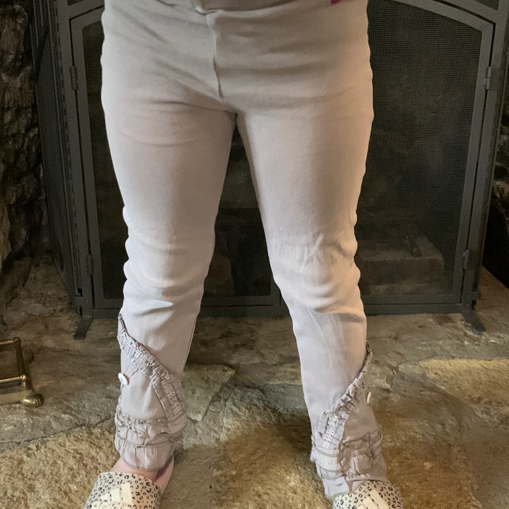 Ruffle pants